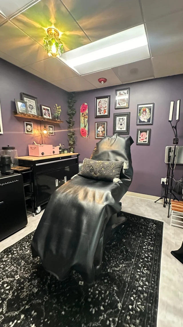 ‘Tis the season of self care!

What are you doing to prevent the winter blues from coming? Let us know in the comments!
.
.
.
#coloradosalon #salonsuitecolorado #mysalonsuite #denversalon #bouldersalon #lonetreesalon #salonsuite #denversmallbusiness #salonowner #bestdenversalon #behindthechair #cherrycreeknorth #denversmallbusiness  Salon suite life, Colorado salon, Denver Beauty, Beauty Entrepreneur, Small Business Owner